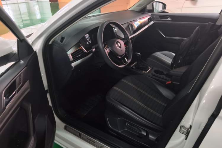 Used Volkswagen Lavida 2019 280TSI DSG Comfort Edition China VI standard Driver Seat