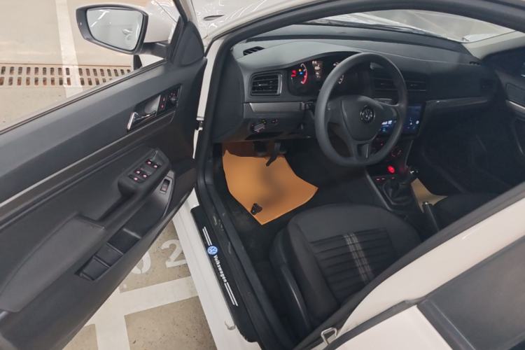 Used Volkswagen Lavida 2019 Lavida Start 1.5L Manual Fashion Edition China VI Standard Driver Seat