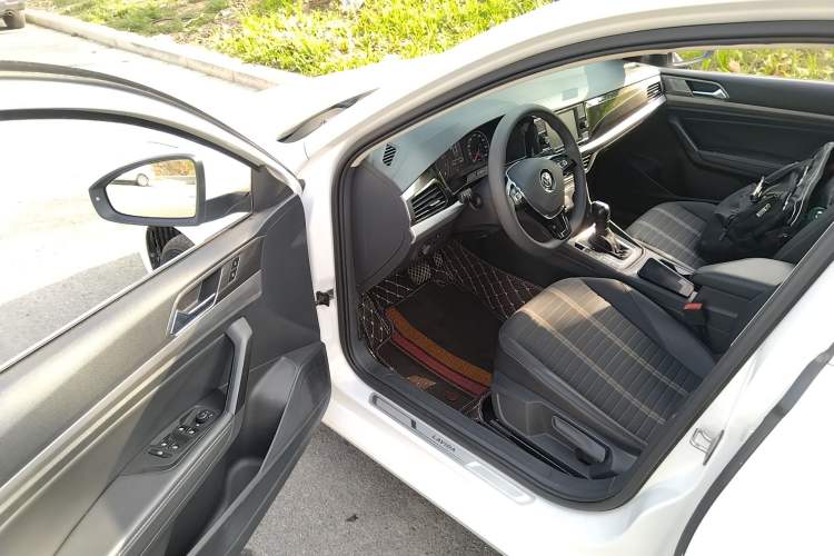 Used Volkswagen Lavida 2019 280TSI DSG Comfort Edition China VI standard Driver Seat