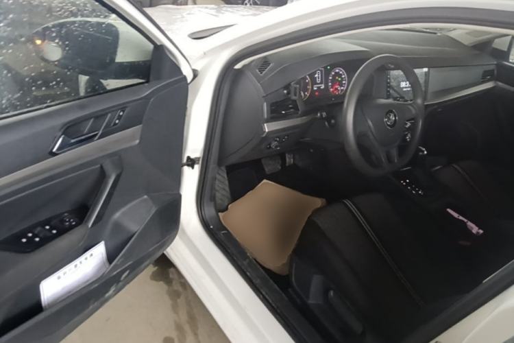 Used Volkswagen Lavida 2019 1.5L Automatic Fashion Edition China VI Driver Seat