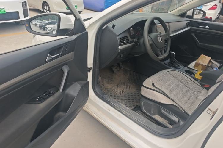 Used Volkswagen Lavida 2019 1.5L Automatic Fashion Edition China VI Driver Seat
