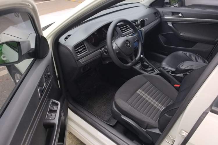 Used Volkswagen Lavida 2019 Lavida Start 1.5L Automatic Trendy Version China VI Standard Driver Seat
