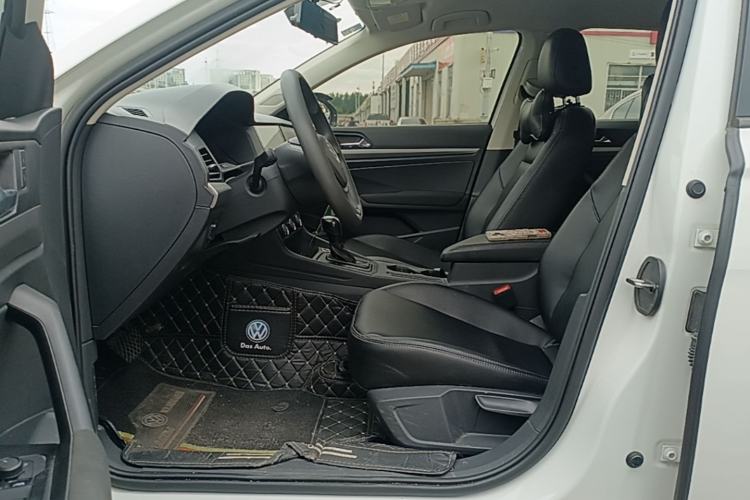 Used Volkswagen Lavida 2019 1.5L Automatic Fashion Edition China VI Driver Seat