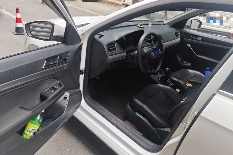 Used Volkswagen Lavida 2019 Lavida Start 1.5L Manual Fashion Edition China VI Standard Driver Seat