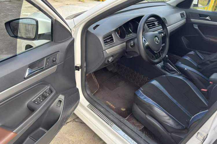 Used Volkswagen Lavida 2019 Lavida Start 1.5L Automatic Comfort Edition China VI Standard Driver Seat