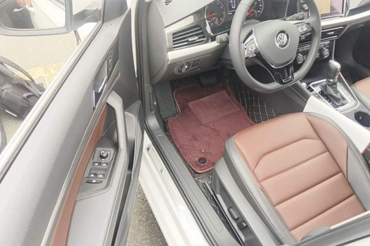 Used Volkswagen Lavida 2019 280TSI DSG Luxury Edition China VI Standard Driver Seat