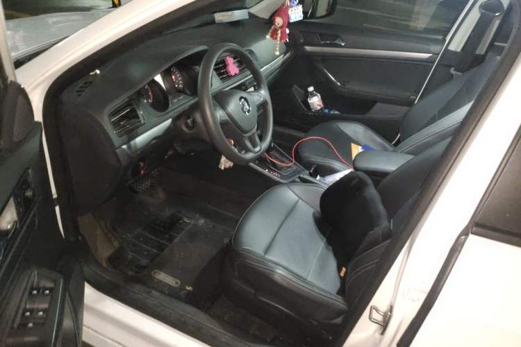Used Volkswagen Lavida 2019 Lavida Start 1.5L Automatic Trendy Version China VI Standard Driver Seat