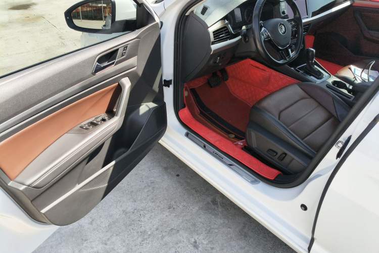 Used Volkswagen Lavida 2019 280TSI DSG Luxury Edition China VI Standard Driver Seat