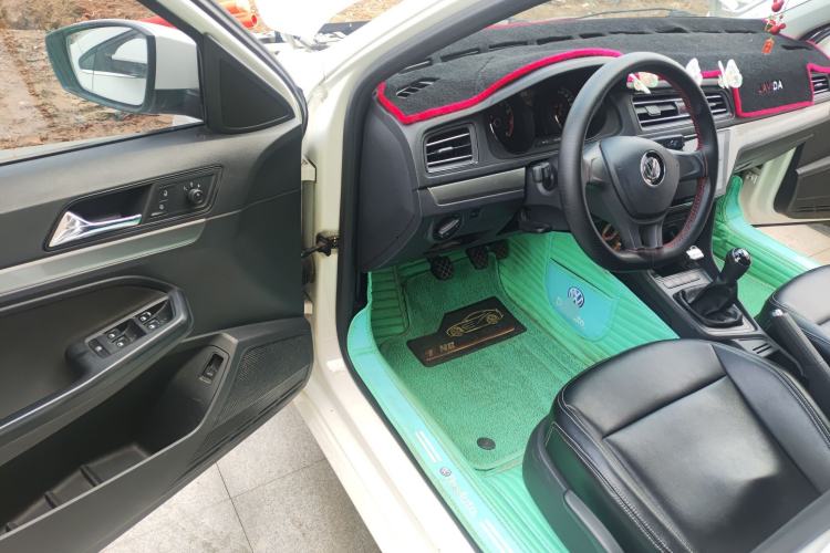 Used Volkswagen Lavida 2019 Lavida Start 1.5L Manual Fashion Edition China VI Standard Driver Seat