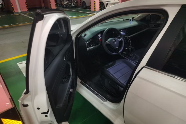 Used Volkswagen Lavida 2019 1.5L Automatic Comfort Edition China VI Standard Driver Seat