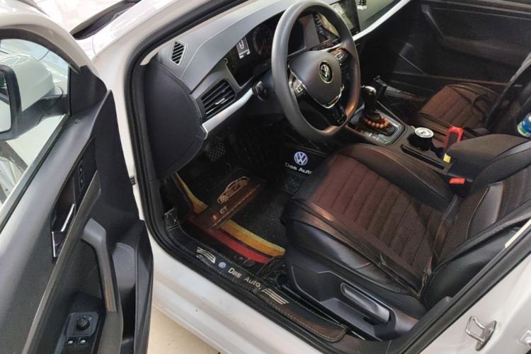 Used Volkswagen Lavida 2019 1.5L Automatic Comfort Edition China VI Standard Driver Seat