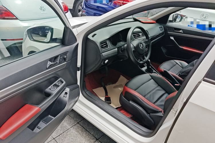 Used Volkswagen Lavida 2019 Lavida Start 1.5L Automatic Trendy Version China VI Standard Driver Seat