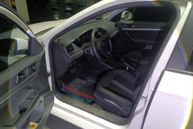 Used Volkswagen Lavida 2019 Lavida Start 1.5L Automatic Trendy Version China VI Standard Driver Seat