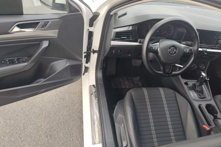 Used Volkswagen Lavida 2019 280TSI DSG Comfort Edition China VI standard Driver Seat