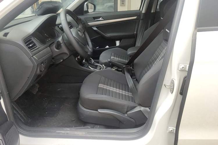 Used Volkswagen Lavida 2019 Lavida Start 1.5L Automatic Trendy Version China VI Standard Driver Seat