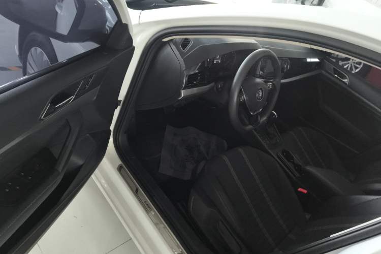 Used Volkswagen Lavida 2019 280TSI DSG Comfort Edition China VI standard Driver Seat