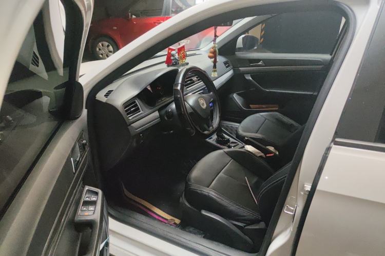 Used Volkswagen Lavida 2019 Lavida Start 1.5L Automatic Trendy Version China VI Standard Driver Seat