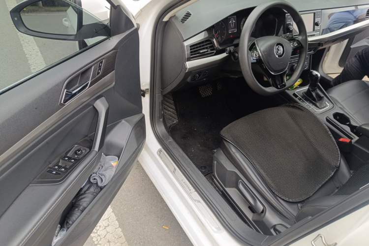 Used Volkswagen Lavida 2019 1.5L Automatic Comfort Edition China VI Standard Driver Seat
