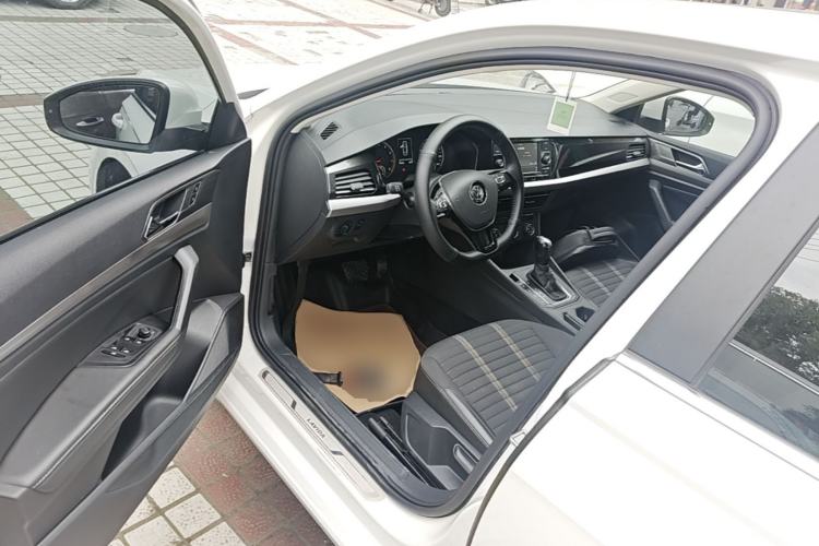 Used Volkswagen Lavida 2019 280TSI DSG Comfort Edition China VI standard Driver Seat