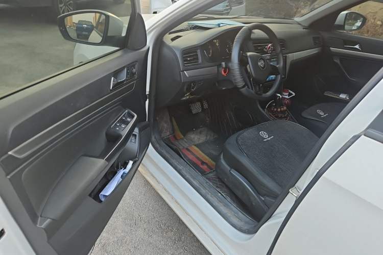 Used Volkswagen Lavida 2019 Lavida Start 1.5L Automatic Trendy Version China VI Standard Driver Seat