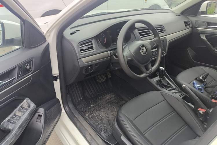 Used Volkswagen Lavida 2019 Lavida Start 1.5L Automatic Trendy Version China VI Standard Driver Seat