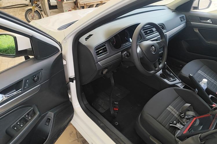Used Volkswagen Lavida 2019 Lavida Start 1.5L Automatic Trendy Version China VI Standard Driver Seat
