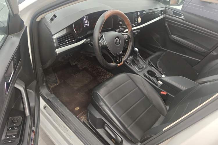 Used Volkswagen Lavida 2019 1.5L Automatic Comfort Edition China VI Standard Driver Seat