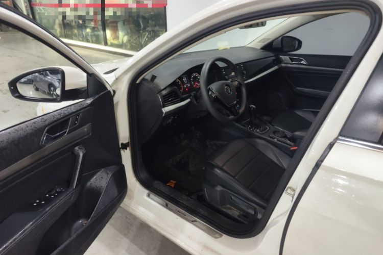 Used Volkswagen Lavida 2019 1.5L Automatic Comfort Edition China VI Standard Driver Seat