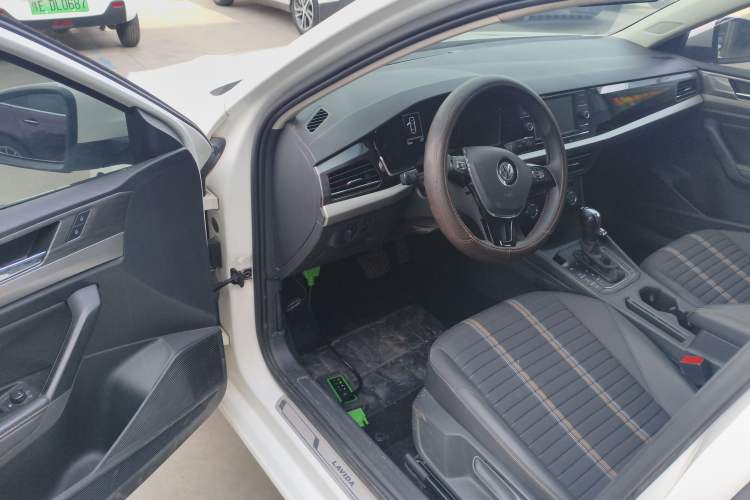 Used Volkswagen Lavida 2019 280TSI DSG Comfort Edition China VI standard Driver Seat