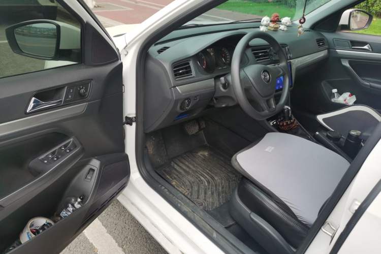 Used Volkswagen Lavida 2019 Lavida Start 1.5L Automatic Trendy Version China VI Standard Driver Seat