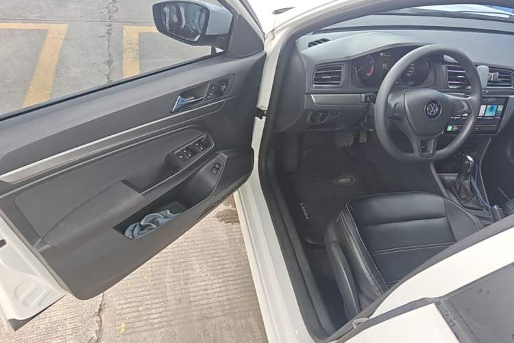 Used Volkswagen Lavida 2019 Lavida Start 1.5L Automatic Trendy Version China VI Standard Driver Seat