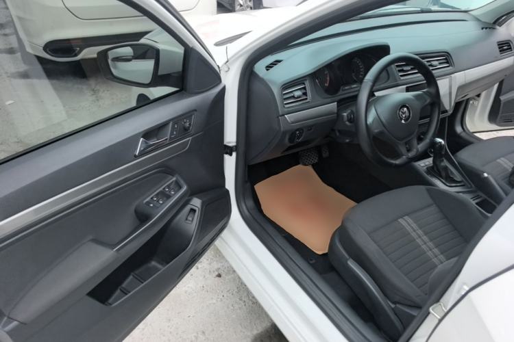 Used Volkswagen Lavida 2019 Lavida Start 1.5L Automatic Trendy Version China VI Standard Driver Seat