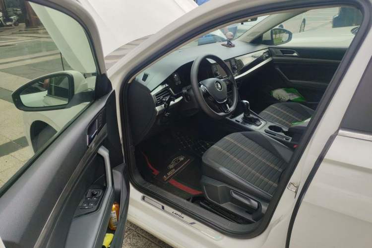 Used Volkswagen Lavida 2019 280TSI DSG Comfort Edition China VI standard Driver Seat