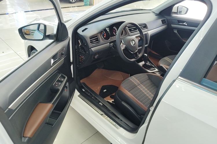 Used Volkswagen Lavida 2019 Lavida Start 1.5L Automatic Comfort Edition China VI Standard Driver Seat