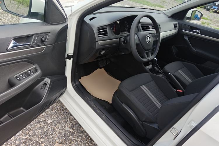 Used Volkswagen Lavida 2019 Lavida Start 1.5L Automatic Trendy Version China VI Standard Driver Seat