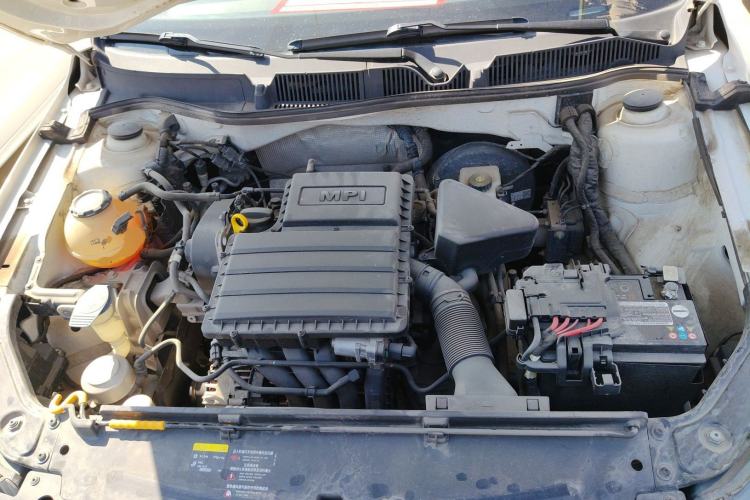 Used Volkswagen Lavida 2019 Lavida Start 1.5L Automatic Trendy Version China VI Standard Engine Bay
