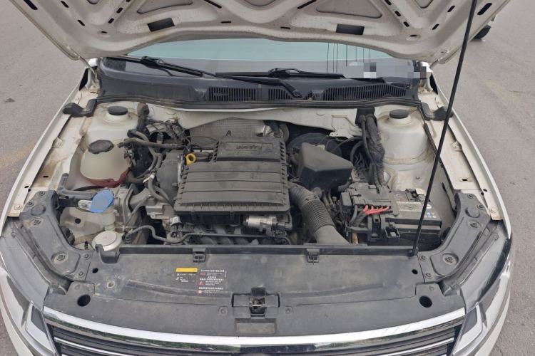 Used Volkswagen Lavida 2019 Lavida Start 1.5L Automatic Trendy Version China VI Standard Engine Bay