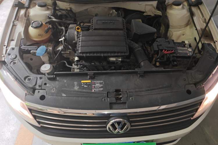 Used Volkswagen Lavida 2019 Lavida Start 1.5L Automatic Trendy Version China VI Standard Engine Bay