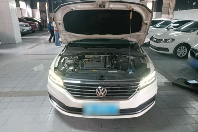 Used Volkswagen Lavida 2019 280TSI DSG Comfort Edition China VI standard Engine Bay