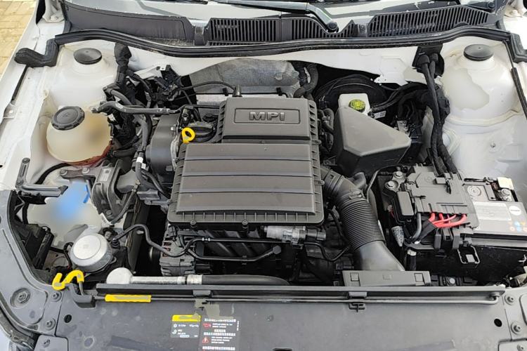 Used Volkswagen Lavida 2019 Lavida Start 1.5L Manual Fashion Edition China VI Standard Engine Bay