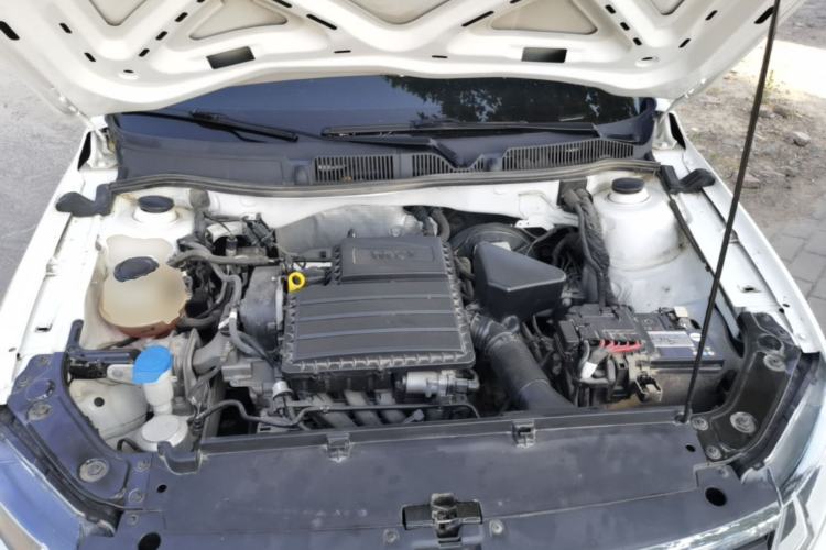 Used Volkswagen Lavida 2019 Lavida Start 1.5L Automatic Trendy Version China VI Standard Engine Bay