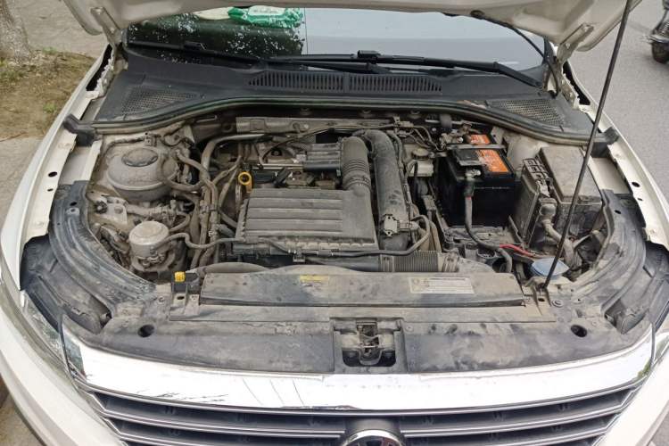 Used Volkswagen Lavida 2019 280TSI DSG Luxury Edition China VI Standard Engine Bay