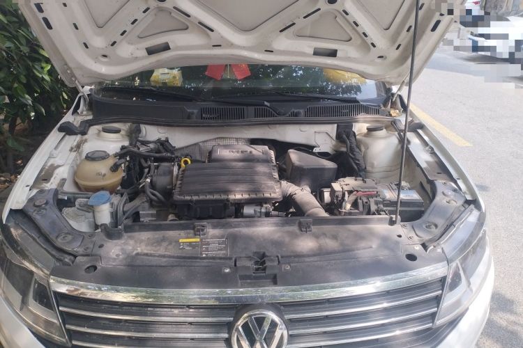 Used Volkswagen Lavida 2019 Lavida Start 1.5L Automatic Trendy Version China VI Standard Engine Bay