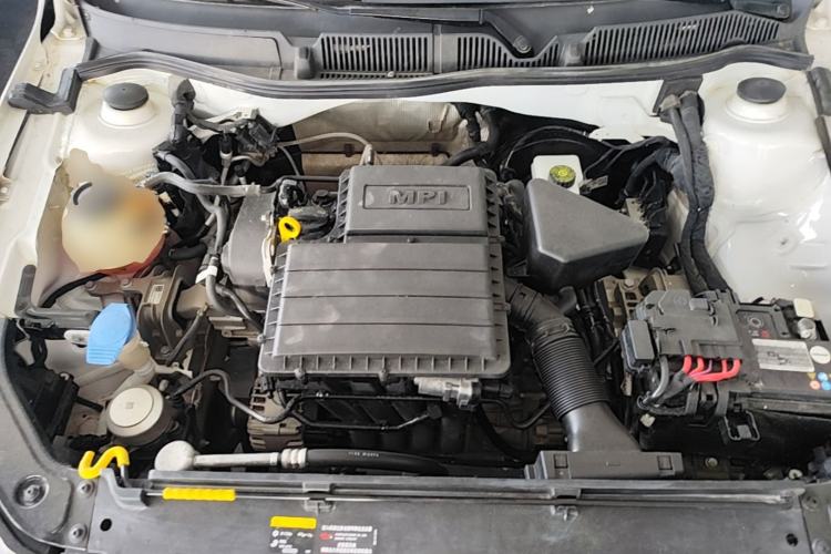 Used Volkswagen Lavida 2019 Lavida Start 1.5L Automatic Trendy Version China VI Standard Engine Bay