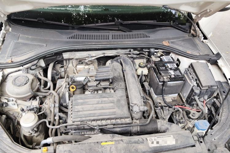 Used Volkswagen Lavida 2019 280TSI DSG Comfort Edition China VI standard Engine Bay