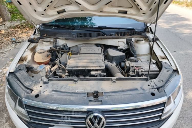 Used Volkswagen Lavida 2019 Lavida Start 1.5L Automatic Trendy Version China VI Standard Engine Bay