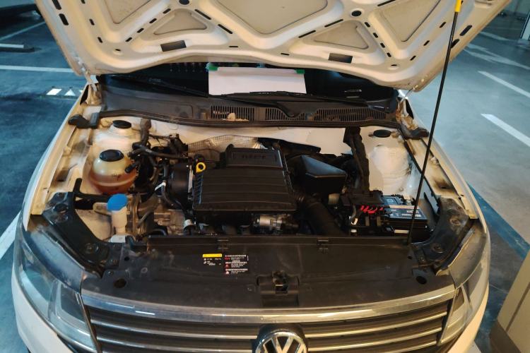 Used Volkswagen Lavida 2019 Lavida Start 1.5L Automatic Trendy Version China VI Standard Engine Bay