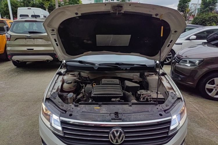 Used Volkswagen Lavida 2019 Lavida Start 1.5L Automatic Trendy Version China VI Standard Engine Bay