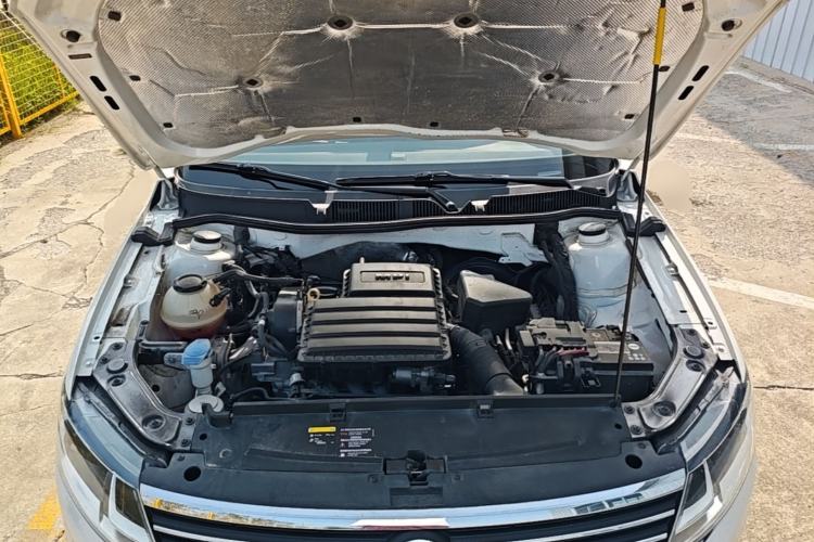 Used Volkswagen Lavida 2019 Lavida Start 1.5L Automatic Comfort Edition China VI Standard Engine Bay