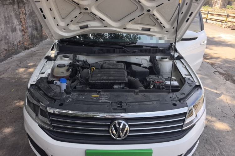 Used Volkswagen Lavida 2019 Lavida Start 1.5L Automatic Trendy Version China VI Standard Engine Bay